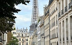 Champs Elysees Apartment 4